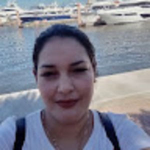 Meet your Posher, Lisandra